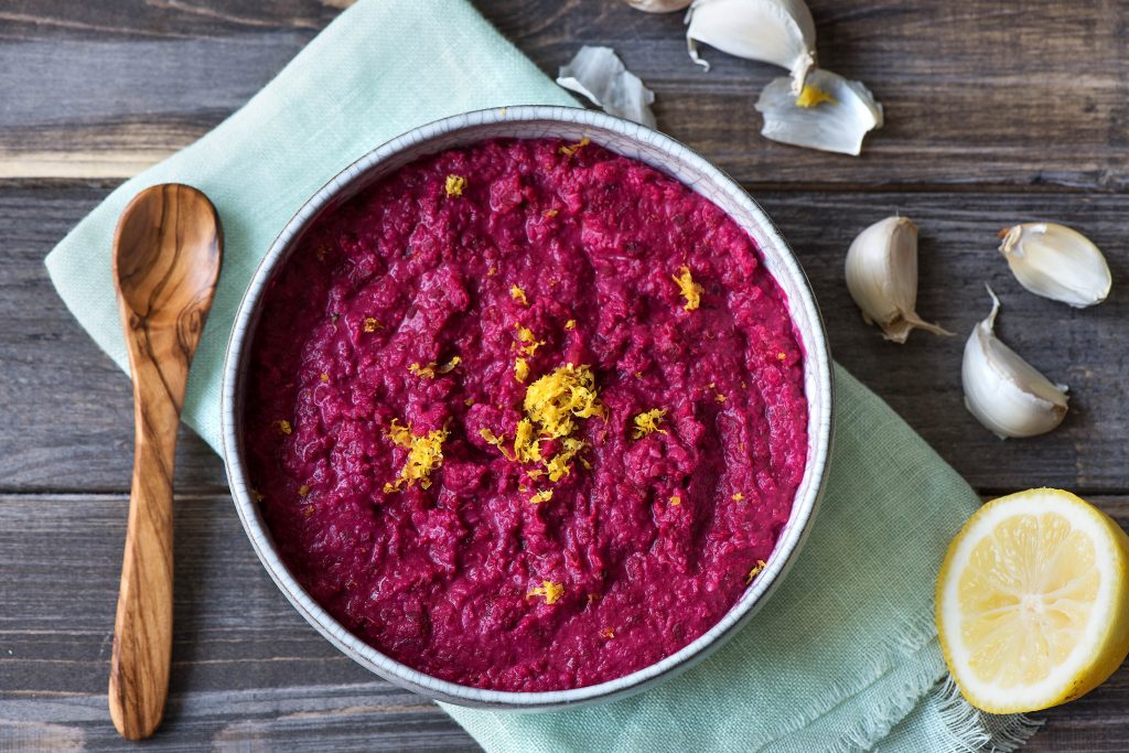 what to eat with hummus-beetroot-HelloFresh