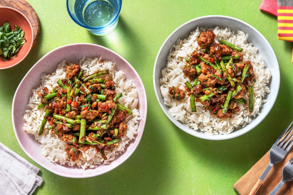 Thai-Style Pork Rice Bowl with Green Beans and Rice